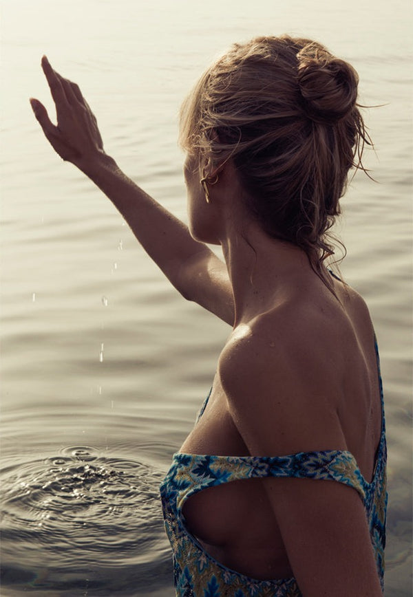 Robe de plage MIDI en jacquard chevron – Baie Brune, beachwear fabriqué en France